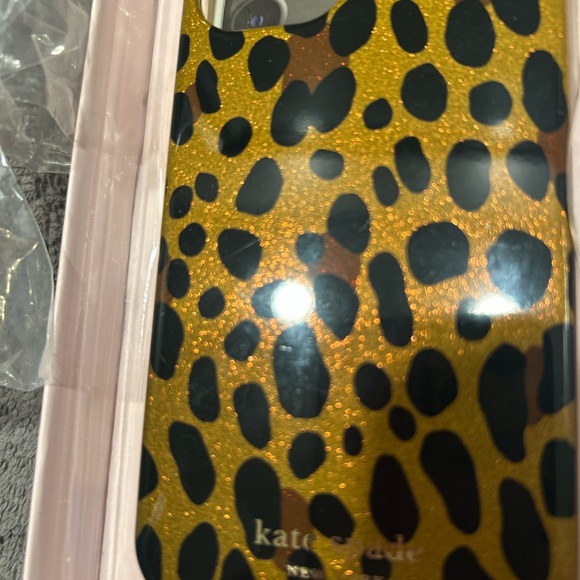 Kate spade new york Leopard iPhone 12 Mini Case - Picture 6 of 6